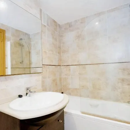 דירה Modern In Oropesa, 60 M², With Shared Pool *