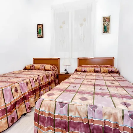 Modern In Oropesa, 60 M², With Shared Pool