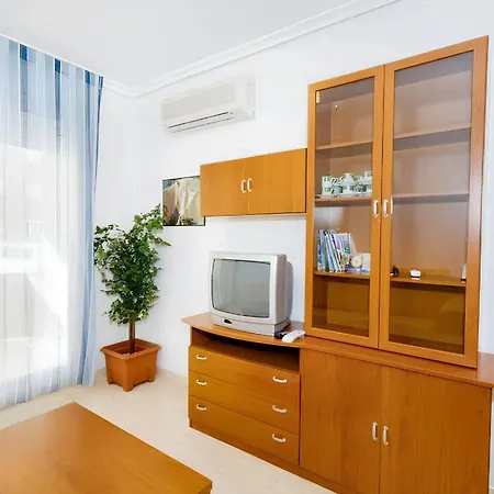 شقة Modern In Oropesa, 60 M², With Shared Pool