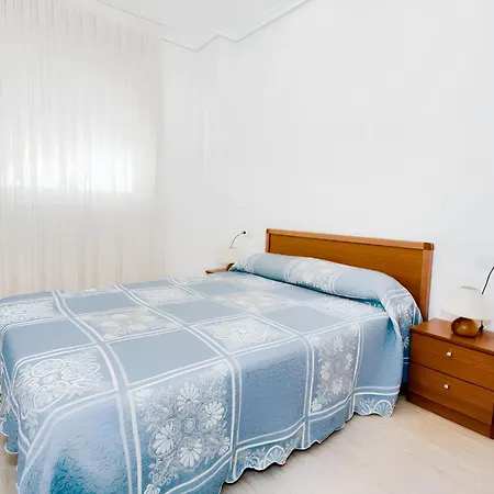 شقة Modern In Oropesa, 60 M², With Shared Pool *