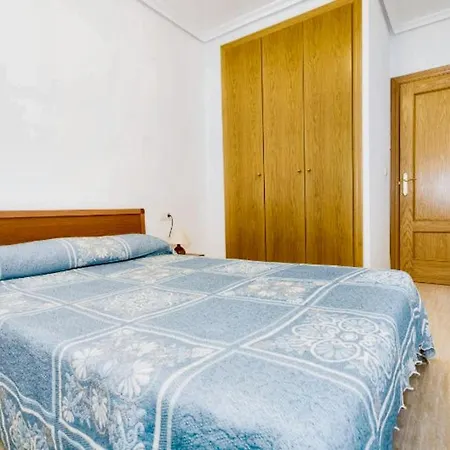 شقة Modern In Oropesa, 60 M², With Shared Pool أوروبيسا ذيل مار